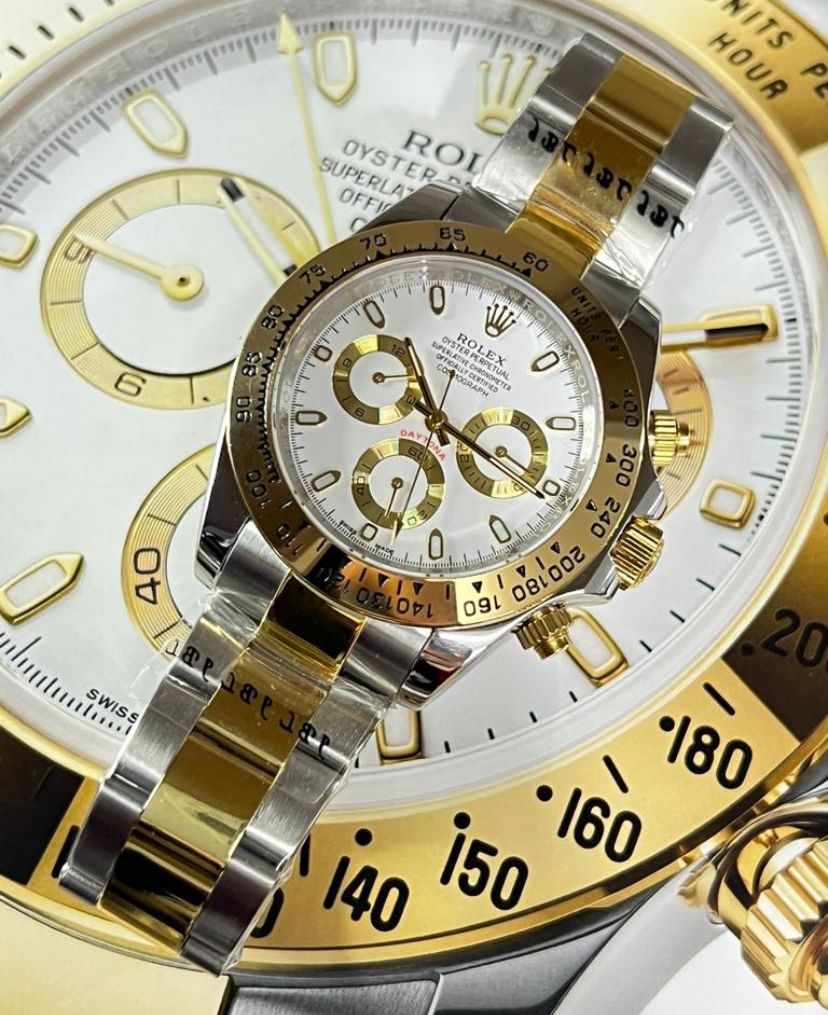 Rolex Daytona Bicolor Fondo Blanco