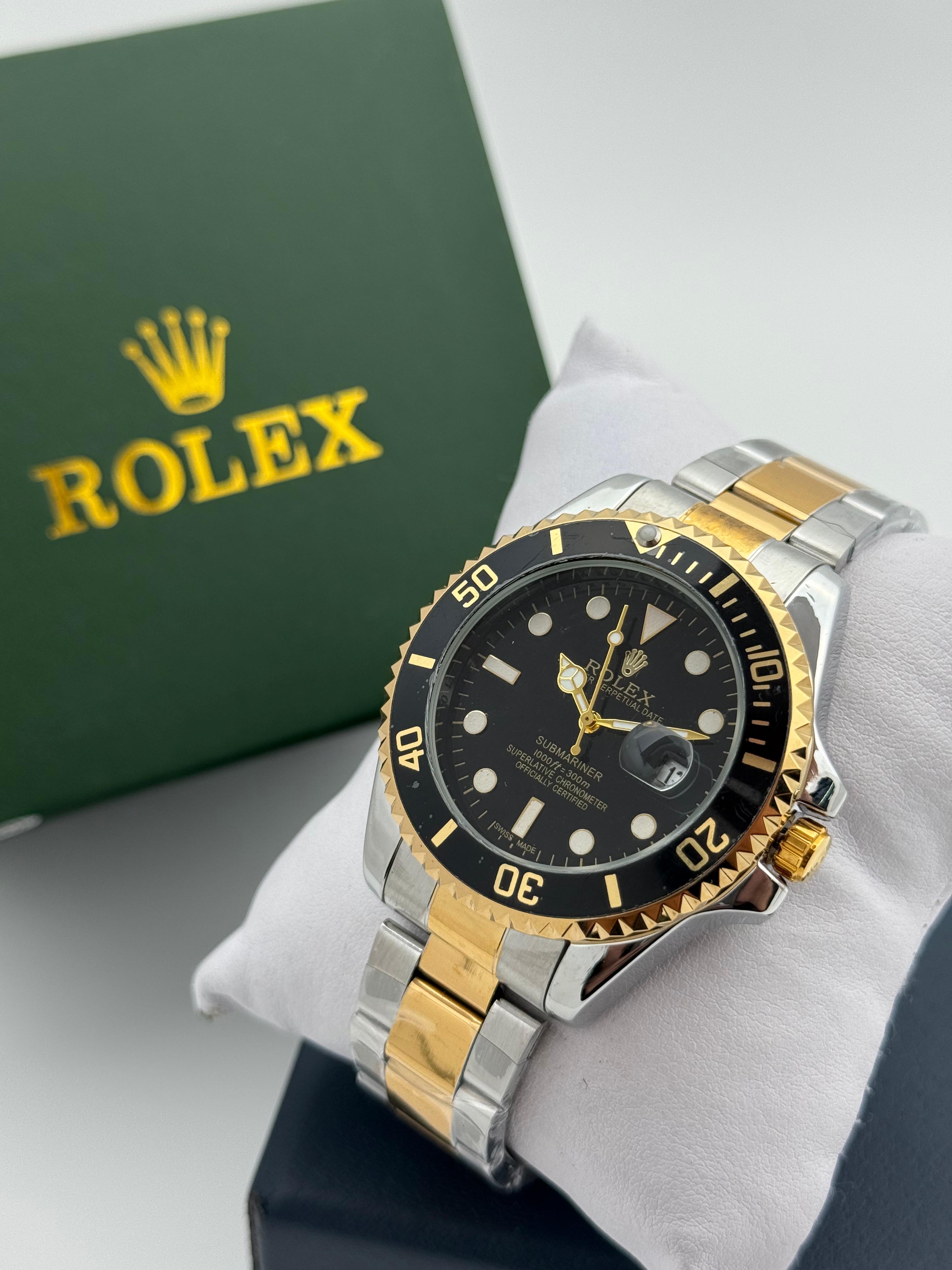 Rolex Submariner Bicolor Fondo Negro