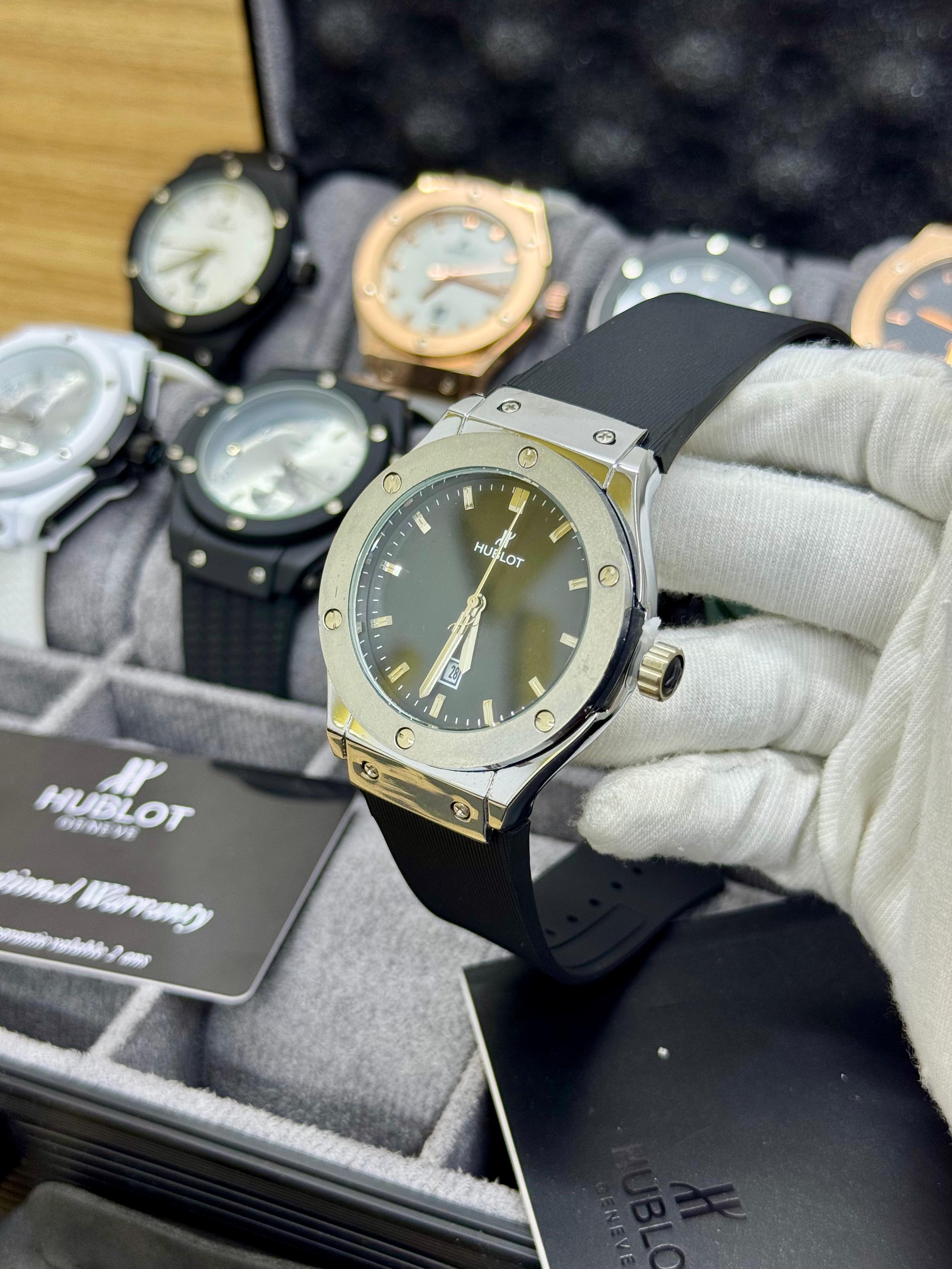 Hublot negro - bisel gris